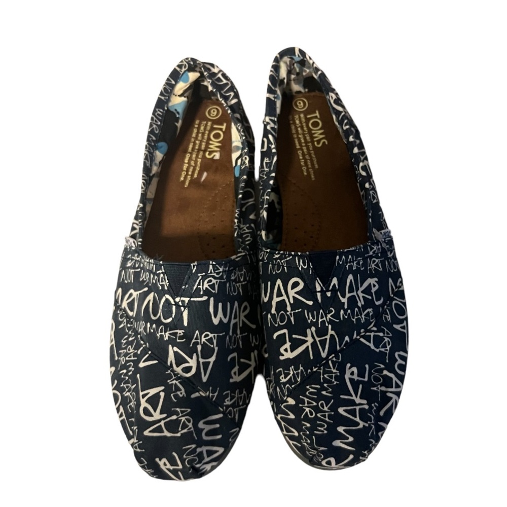 Toms Blue Make Art Not War Slip On Graphic Shoe NWT Size 6